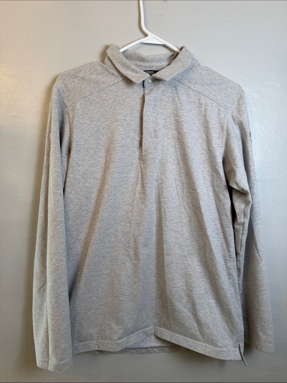 Arc'teryx Captive Polo Shirt Mens Medium light heathered gray